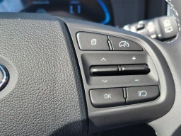 Hyundai Venue SEL FWD 2026