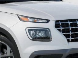 Hyundai Venue SEL FWD 2026