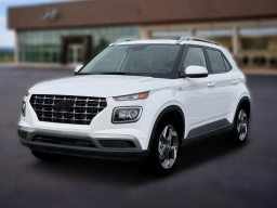 Hyundai Venue SEL FWD 2026