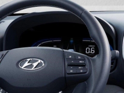 Hyundai Venue SEL FWD w/Two-Tone Roof 2026