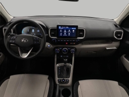 Hyundai Venue SEL FWD 2026