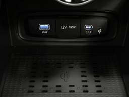 Hyundai Venue SEL FWD 2026