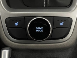Hyundai Venue SEL FWD 2026