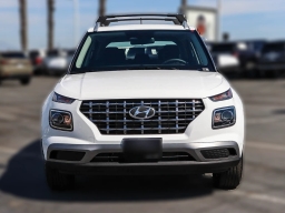 Hyundai Venue SEL FWD 2026