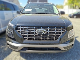 Hyundai Venue SEL FWD 2026