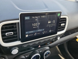 Hyundai Venue SEL FWD 2026