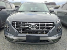 Hyundai Venue SEL FWD 2026