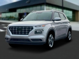 Hyundai Venue SEL FWD 2026