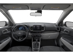 Hyundai Venue SEL FWD w/Two-Tone Roof 2026
