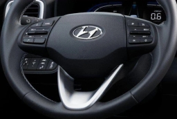 Hyundai Venue SEL FWD w/Two-Tone Roof 2026