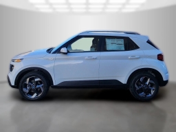Hyundai Venue SEL FWD 2026
