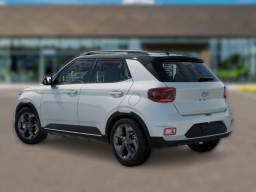 Hyundai Venue SEL FWD w/Two-Tone Roof 2026