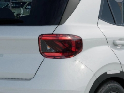 Hyundai Venue SEL FWD w/Two-Tone Roof 2026