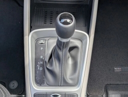 Hyundai Venue SEL FWD 2026