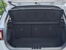 Hyundai Venue SEL FWD 2026