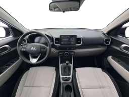 Hyundai Venue SEL FWD 2026