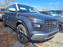 Hyundai Venue SEL FWD w/Two-Tone Roof 2026