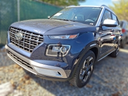 Hyundai Venue SEL FWD w/Two-Tone Roof 2026