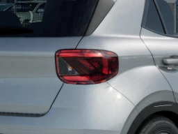 Hyundai Venue SEL FWD 2026