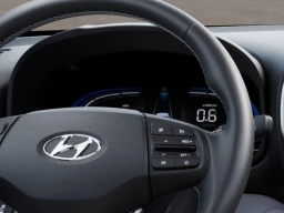 Hyundai Venue SEL FWD 2026