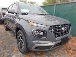Hyundai Venue SEL FWD 2026