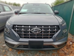 Hyundai Venue SEL FWD 2026