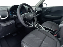 Hyundai Venue SEL FWD w/Two-Tone Roof 2026