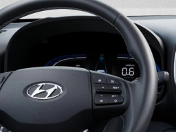 Hyundai Venue SEL FWD 2026