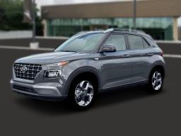 Hyundai Venue SEL FWD w/Two-Tone Roof 2026