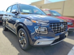 Hyundai Venue SEL FWD w/Two-Tone Roof 2026