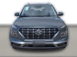 Hyundai Venue SEL FWD 2026