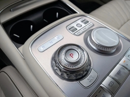 Genesis G90 3.5T e-SC AWD 2026