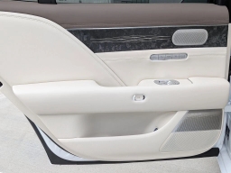 Genesis G90 3.5T e-SC AWD 2026