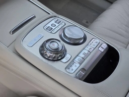 Genesis G90 3.5T e-SC AWD 2026