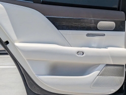 Genesis G90 3.5T e-SC AWD 2026