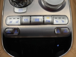 Genesis G90 3.5T e-SC AWD 2026