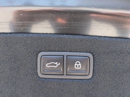 Genesis G90 3.5T e-SC AWD 2026