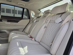 Genesis G90 3.5T e-SC AWD 2026