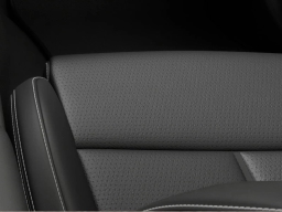 Genesis G70 2.5T RWD 2026