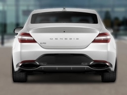 Genesis G70 2.5T RWD 2026
