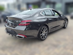 Genesis G70 2.5T RWD 2026