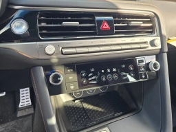Genesis G70 3.3T Prestige Graphite RWD 2026