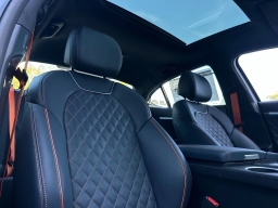 Genesis G70 3.3T Prestige Graphite AWD 2026