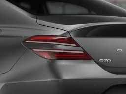 Genesis G70 3.3T Sport Prestige RWD 2026