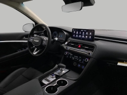 Genesis G70 2.5T AWD 2026