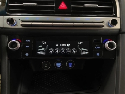 Genesis G70 2.5T AWD 2026