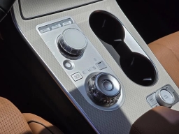 Genesis GV80 2.5T Prestige AWD 2026
