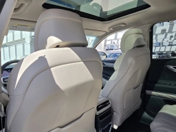 Genesis GV80 2.5T Select AWD 2026