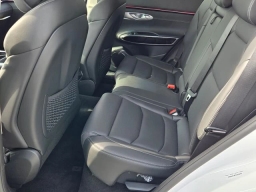 Genesis GV70 2.5T AWD 2026