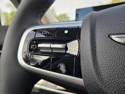 Genesis GV70 2.5T AWD 2026